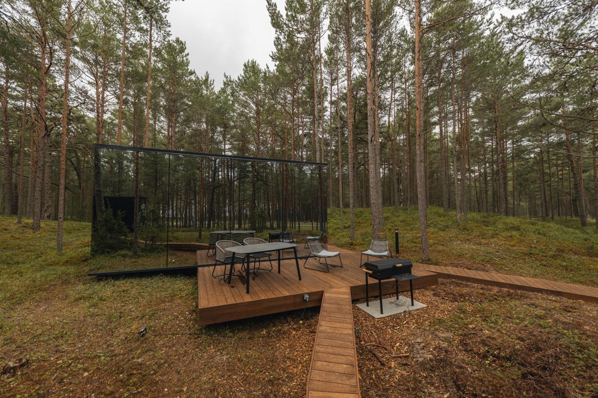 Oeoed Hoetels Lohusalu Leida & Enno Laulasmaa Exterior photo